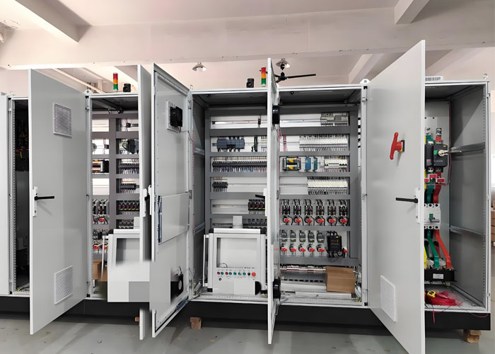 行线槽.jpg 行线槽.jpg